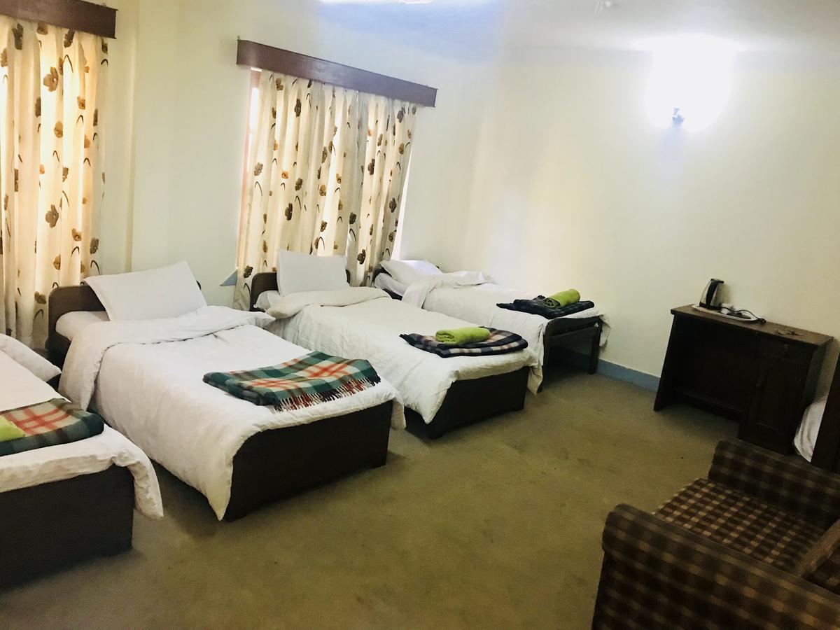 Dungkar Guest House Kathmandu Buitenkant foto