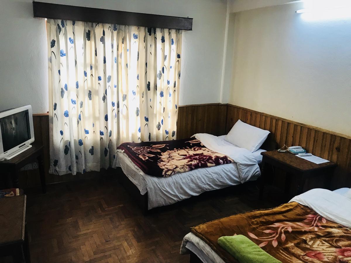 Dungkar Guest House Kathmandu Buitenkant foto